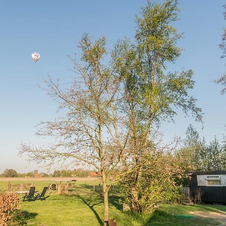 Pipowagen Lidewei Groningen Westerwolde Unieke Ligging Met Eigen Tuin En Vrij Uitzicht Over Veld Naar Natuurgebied Onstwedde Exteriér fotografie
