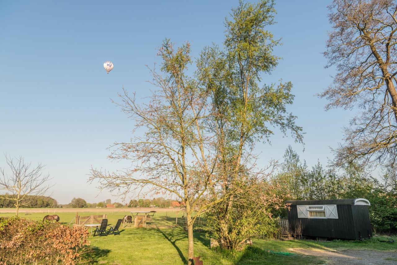 Pipowagen Lidewei Groningen Westerwolde Unieke Ligging Met Eigen Tuin En Vrij Uitzicht Over Veld Naar Natuurgebied Onstwedde Exteriér fotografie
