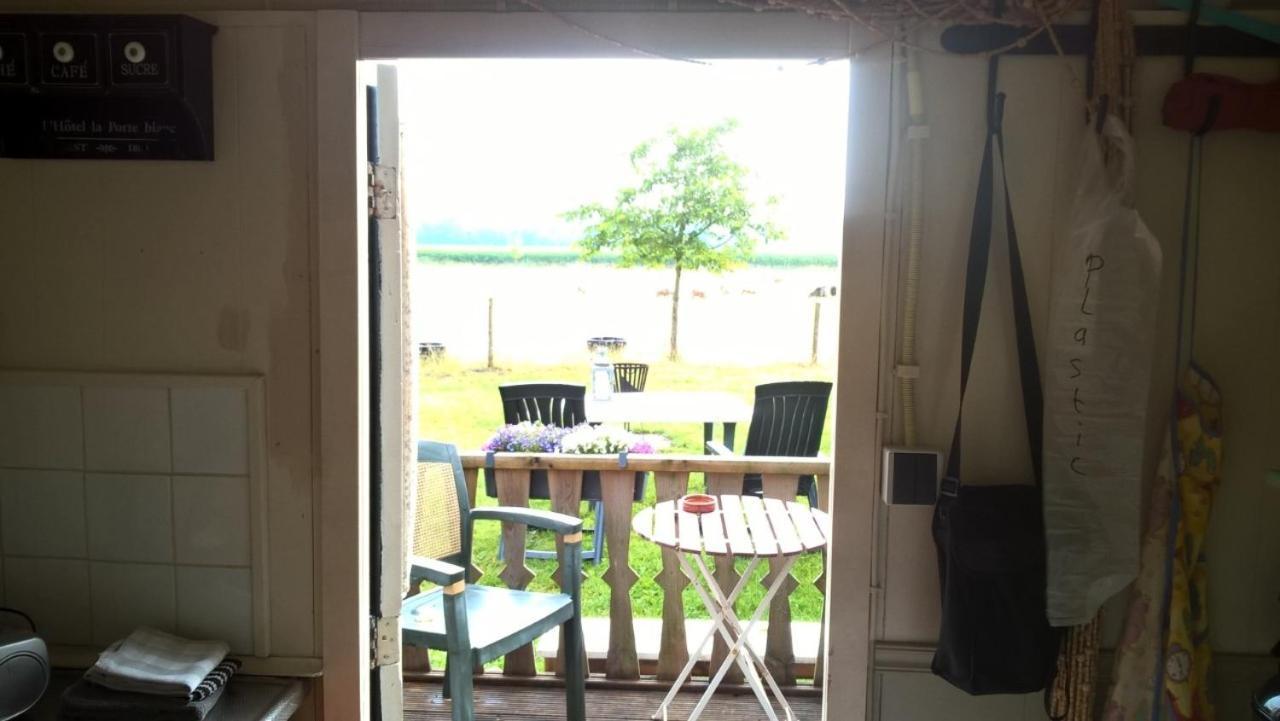 Pipowagen Lidewei Groningen Westerwolde Unieke Ligging Met Eigen Tuin En Vrij Uitzicht Over Veld Naar Natuurgebied Onstwedde Exteriér fotografie
